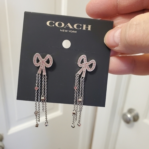 NWT Coach Pave Bow Swarovski Crystal Fringe Bow Earrings - Picture 2 of 9